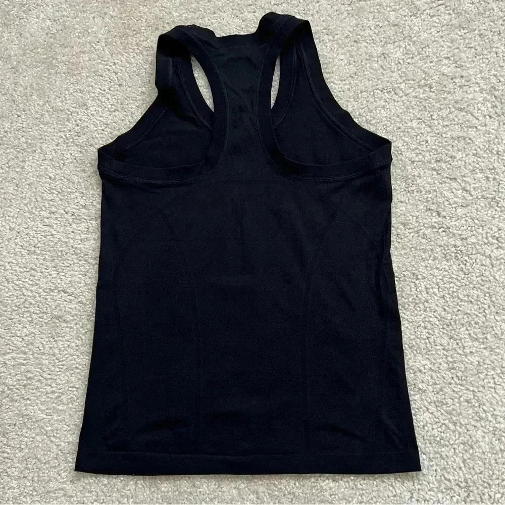 ATHLETA Momentum Seamless Tank Top Women’s Size Medium Black #530501 $59 Active